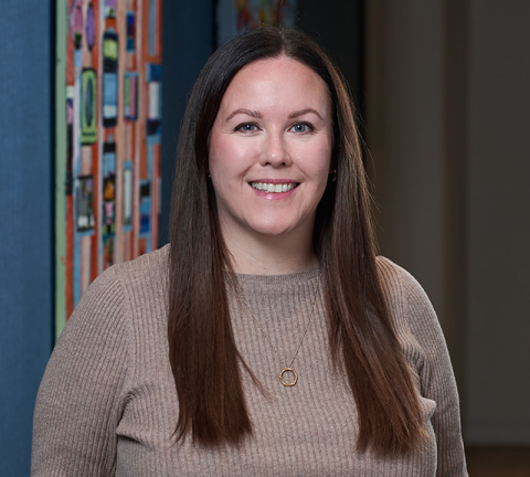 Headshot of Jenny Tew